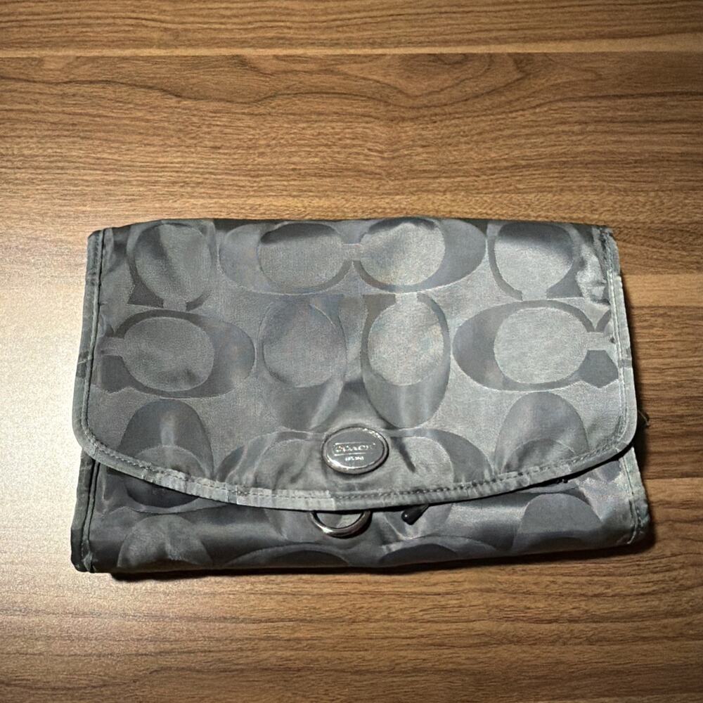 Coach Signature Gray Nylon Hanging Fold-Up Cosmetics Travel Bag C Logo